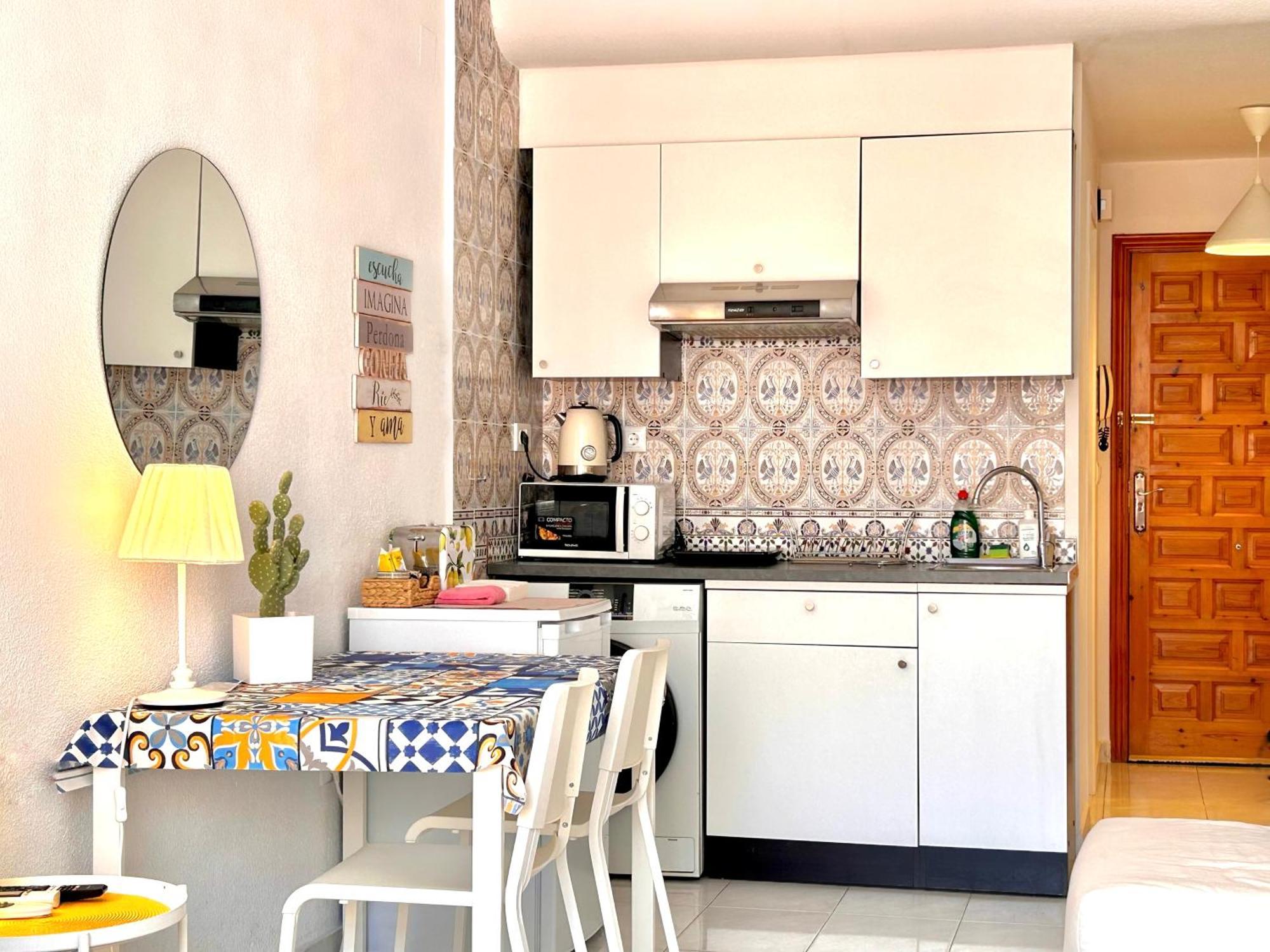 White Studio Torrevieja Luaran gambar